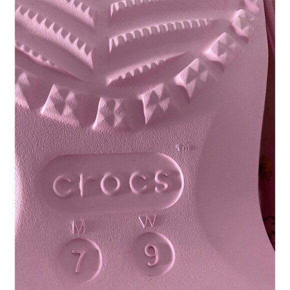 Crocs Peanuts Snoopy Woodstock Mary Jane Clog Pink 211130-90H Women’s Size 9 NEW - Picture 14 of 14